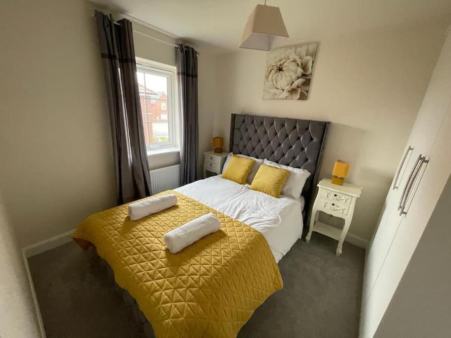 Cozy 3 Bed Sasha House In Beeston Nottingham Villa Kültér fotó